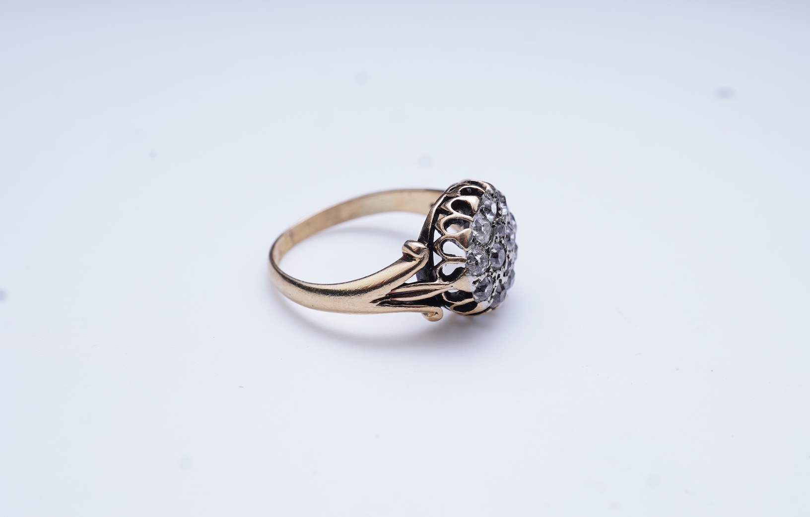 A diamond cluster ring, circa 1900